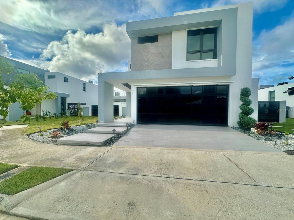 Photo of 177 177 Los Sueã‘os Ciudad Jardin, Gurabo, PR 00778 (MLS # PR9121037)