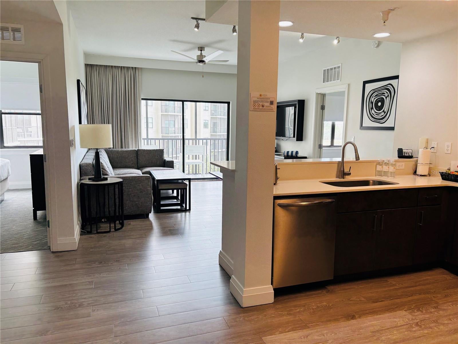 14501 GROVE RESORT AVENUE 3534