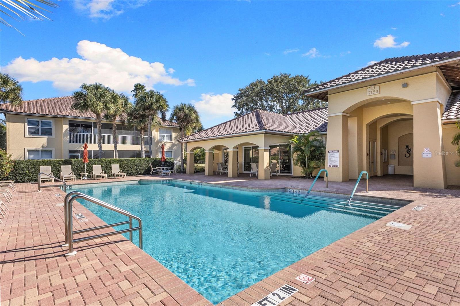 BOCA GROVE - Residential