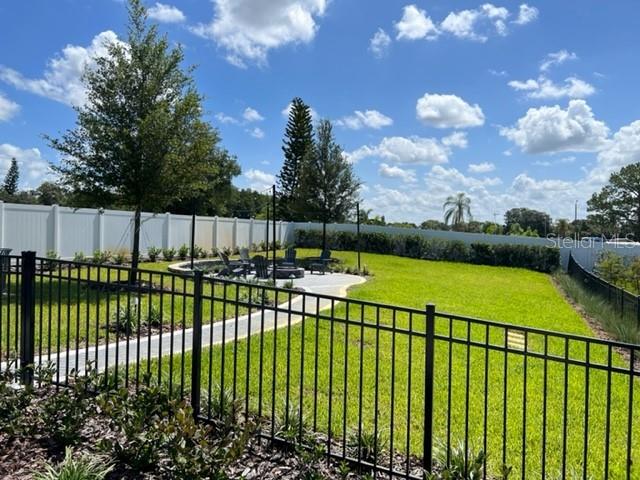 EAGLE CREEK - Residential