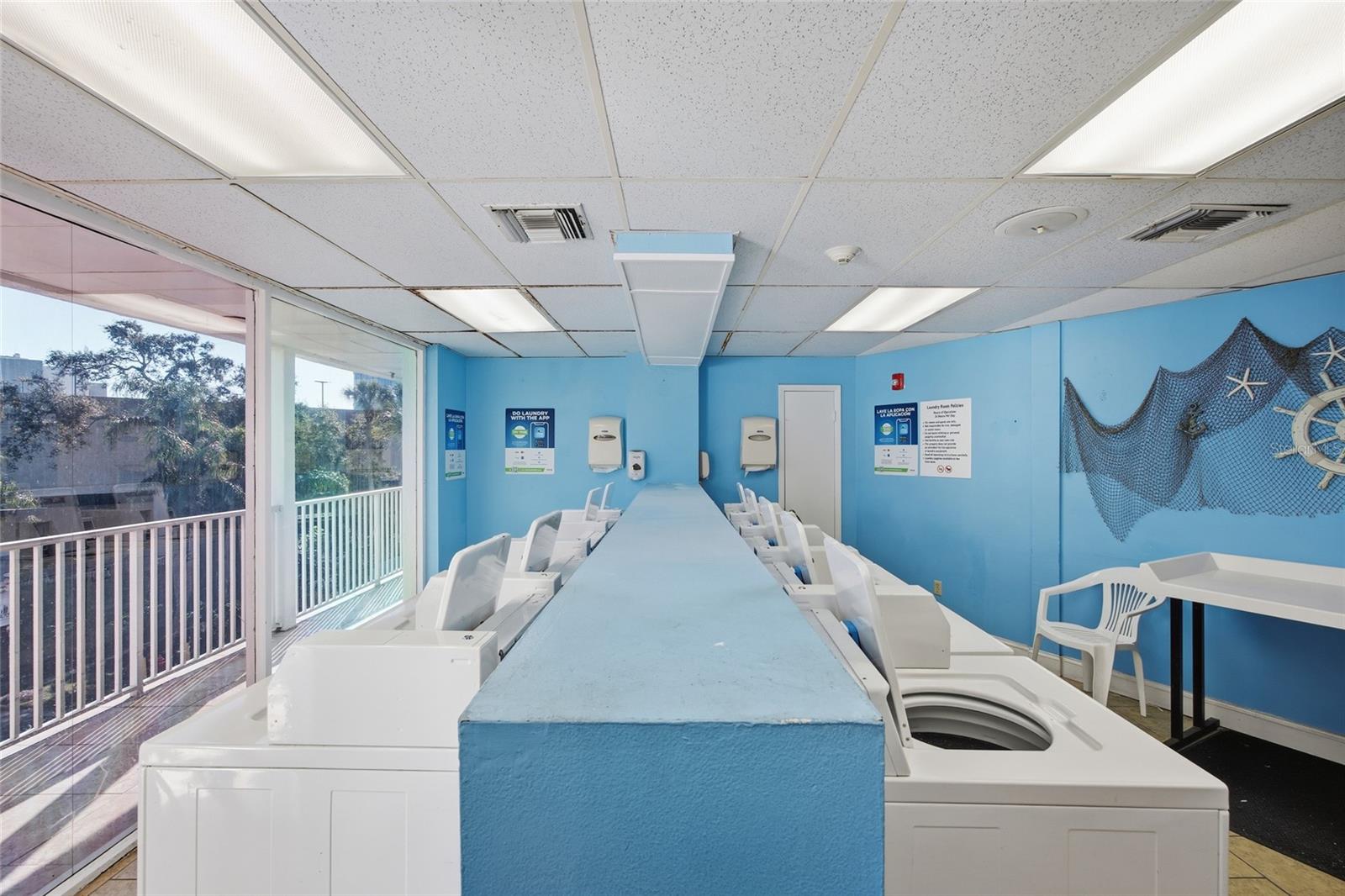 SAILPORT RESORT CONDO ON - Residential