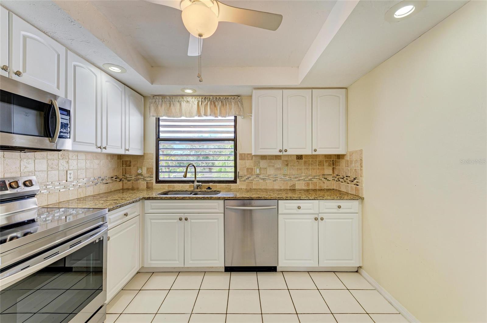 HERONMERE - Residential