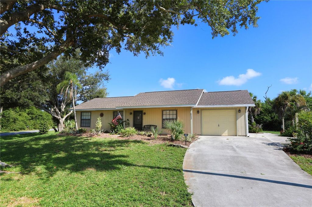 Photo of 6232 Roberta Drive, Englewood, FL 34224 (MLS # A4700714)