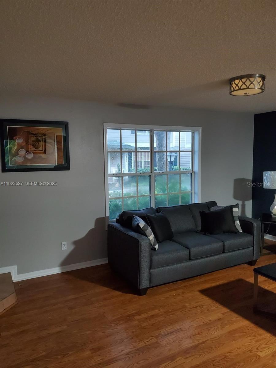 THATCHERS LANDING CONDO 03 - Residential Lease