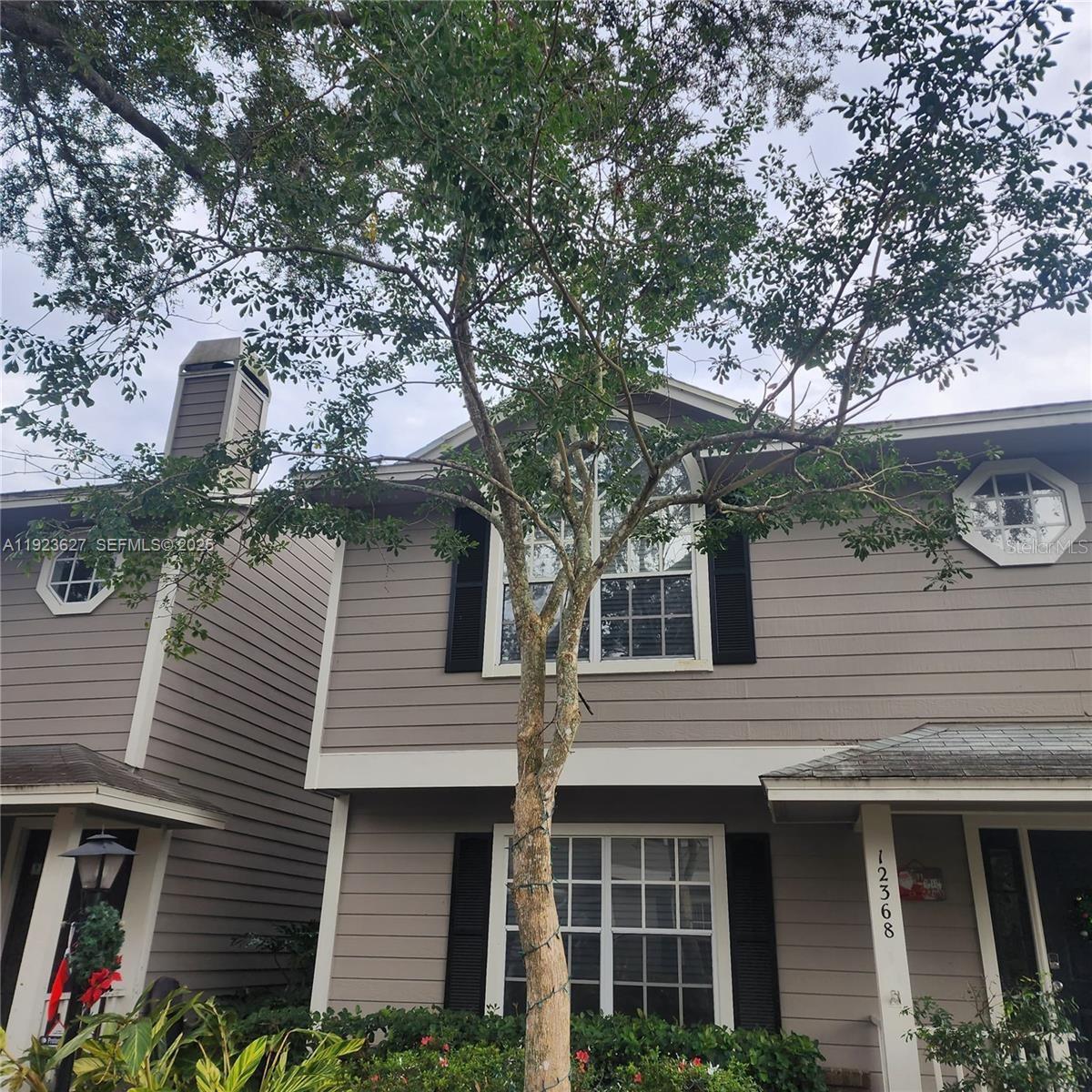 THATCHERS LANDING CONDO 03 - Residential Lease