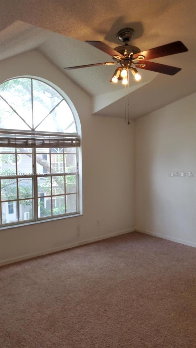 THATCHERS LANDING CONDO 03 - Residential Lease