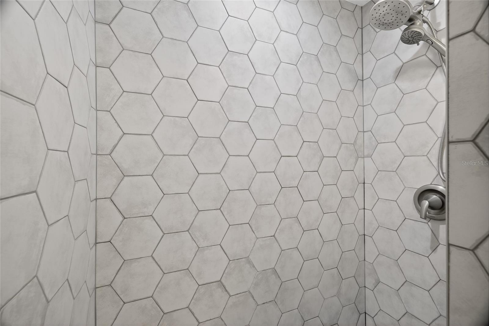 HARBOR VIEW VILLAS 4TH ADD - Residential