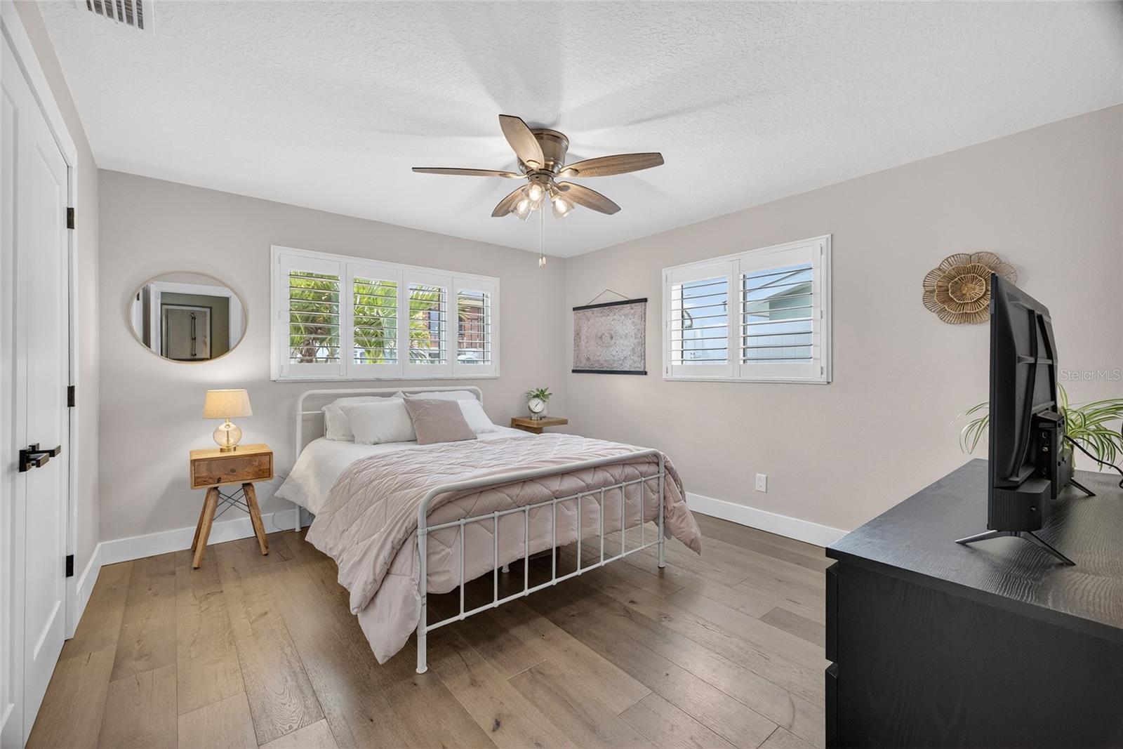 HARBOR VIEW VILLAS 4TH ADD - Residential