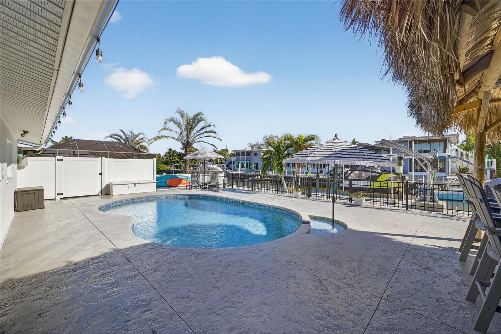 HARBOR VIEW VILLAS 4TH ADD - Residential