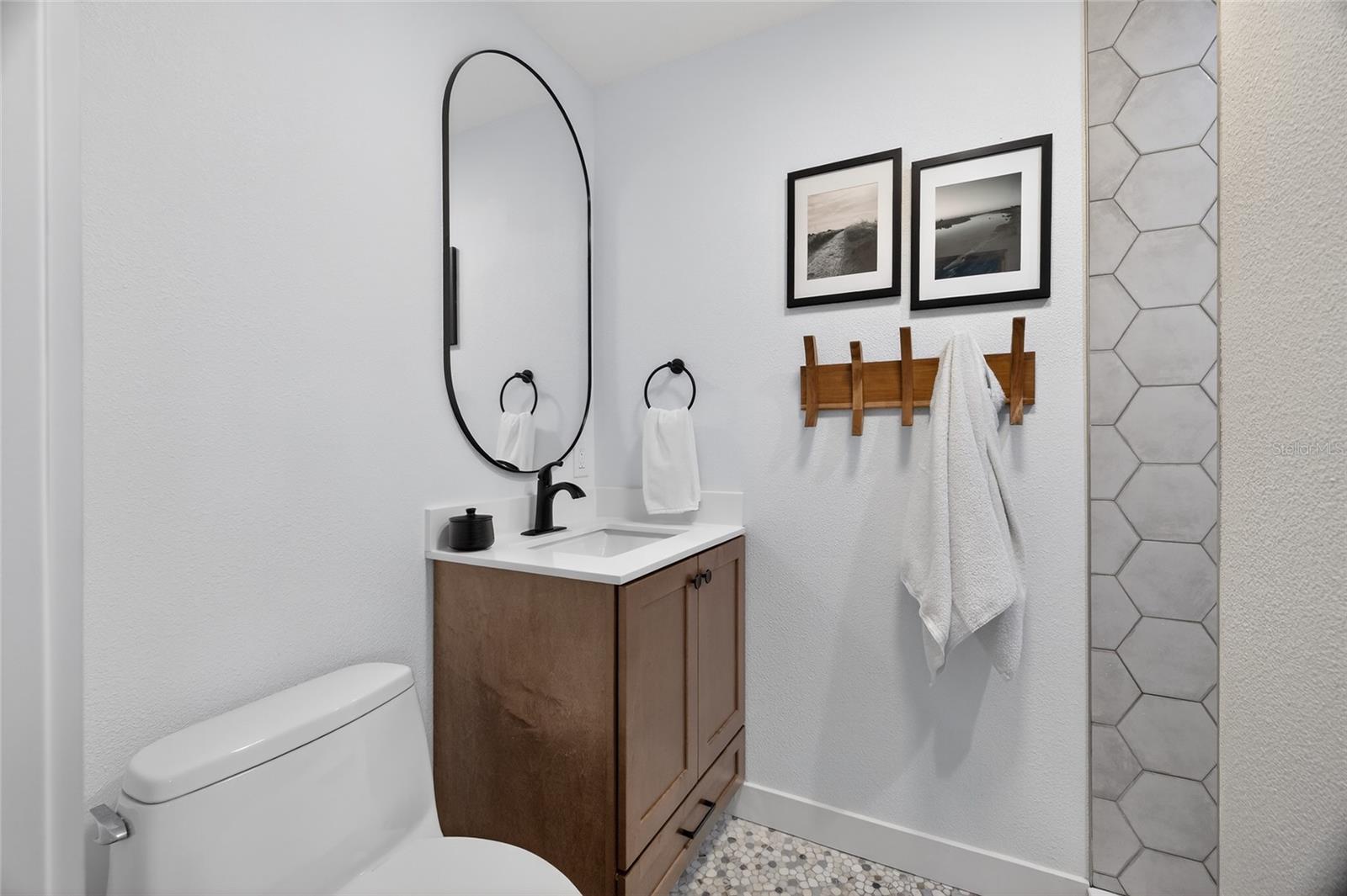 HARBOR VIEW VILLAS 4TH ADD - Residential