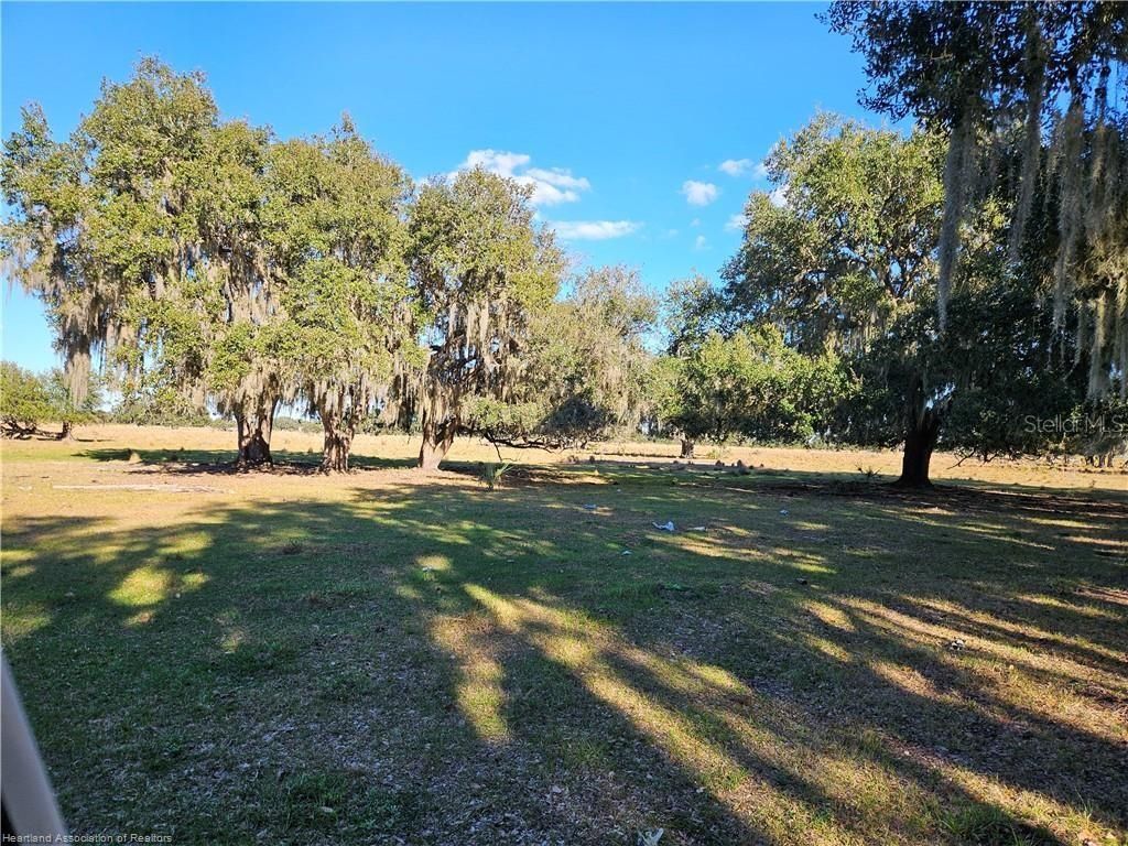 Photo of 320 Grigsby Road, Venice, FL 33960 (MLS # L4962106)