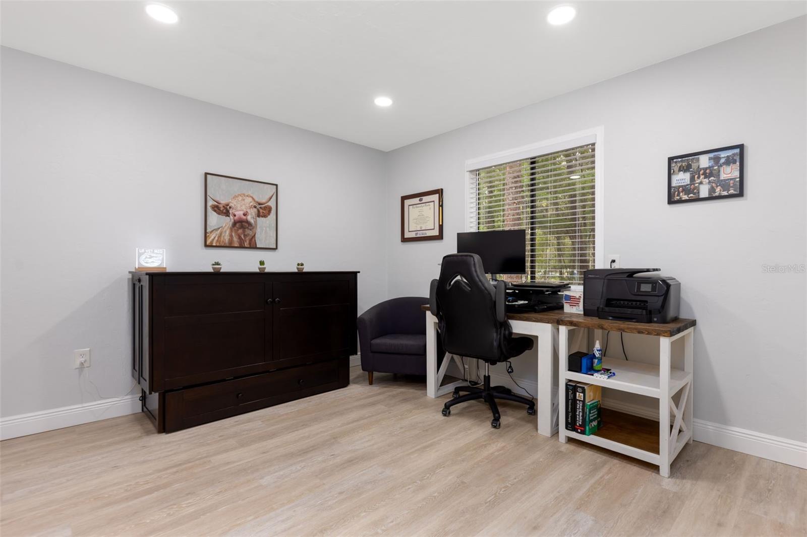 TREEHOUSE VILLAGE - Residential