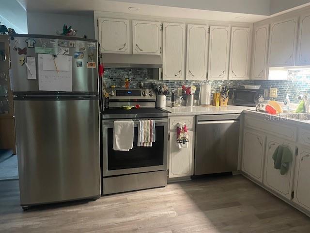 2380 WORLD PARKWAY BOULEVARD 28