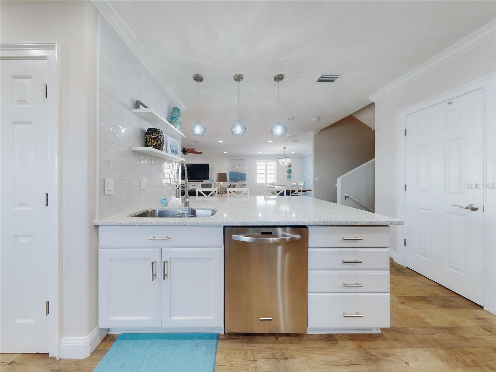 COOPER - Residential