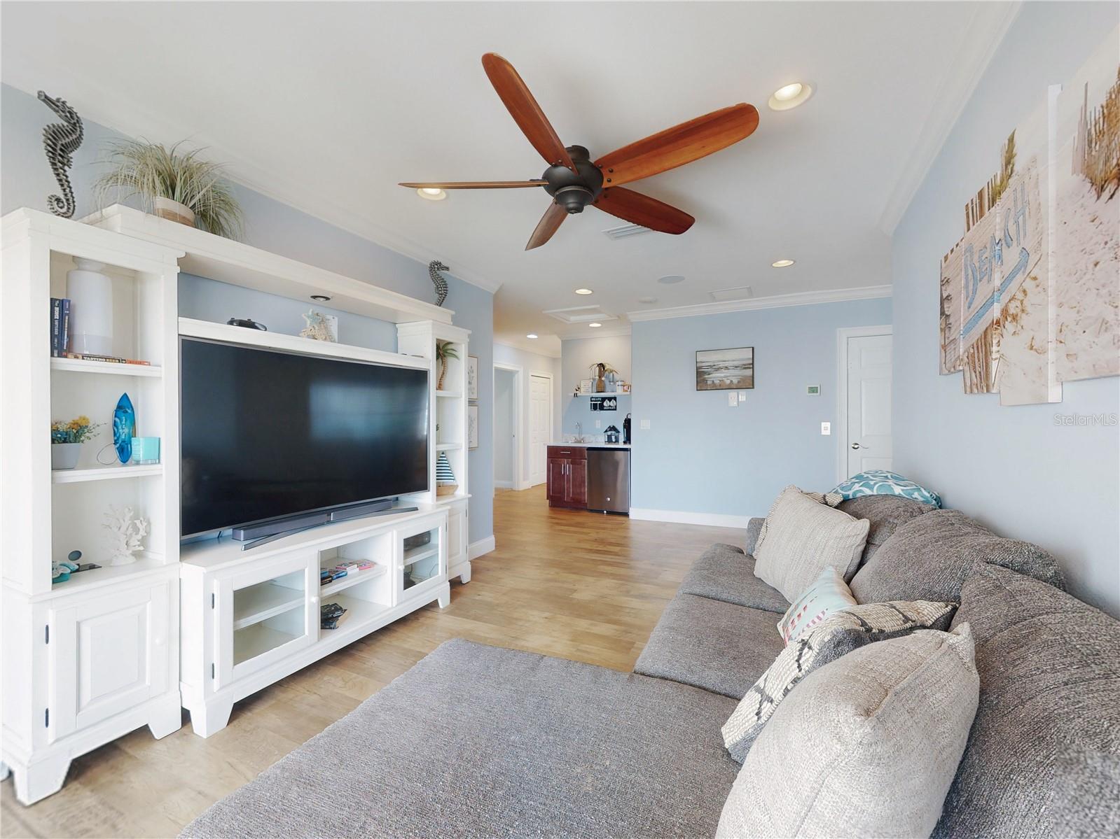 COOPER - Residential