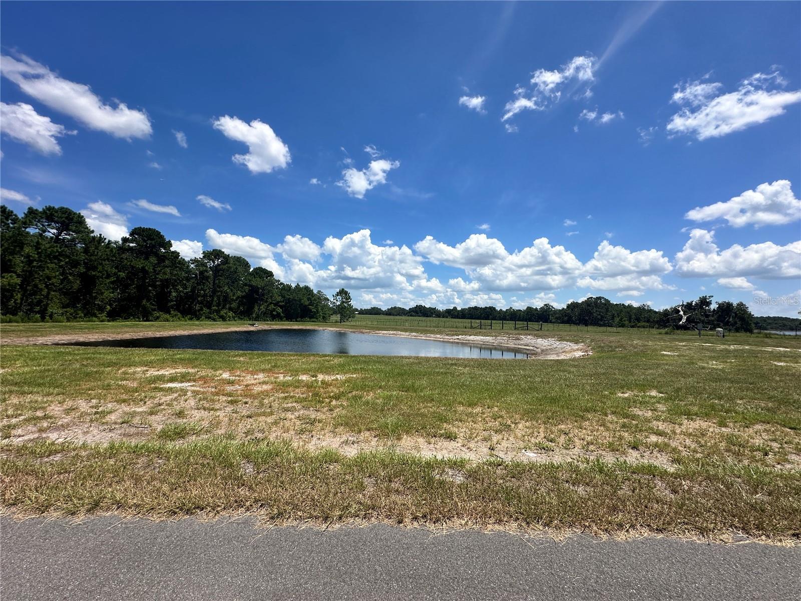 SHORELINE RANCH - Land