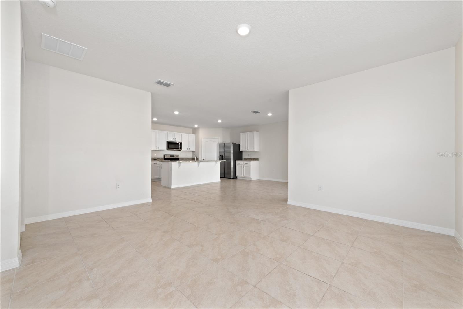 SUNCREST - Residential Lease