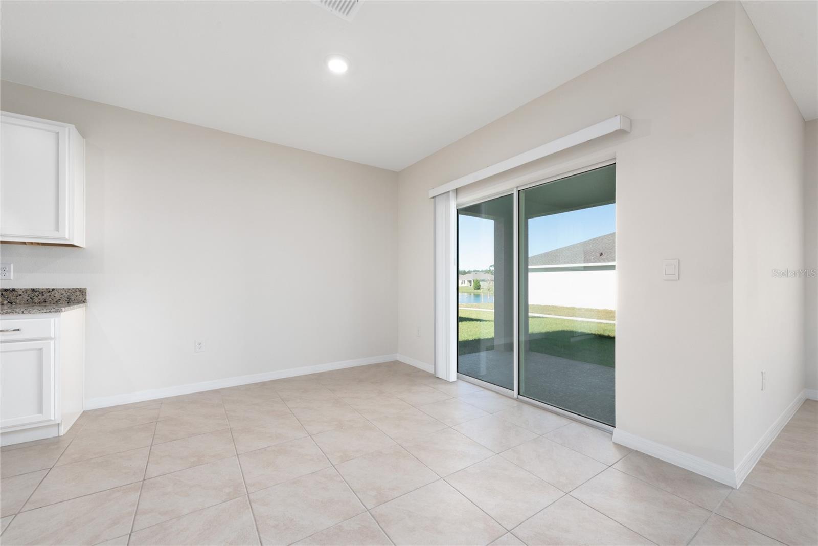 SUNCREST - Residential Lease