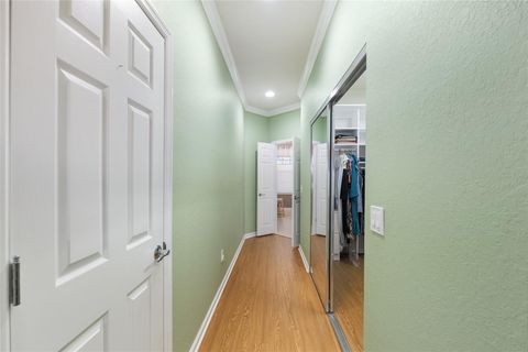 Tiny photo for 9439 SW 71st Loop, Ocala, FL 34481 (MLS # OM707565)