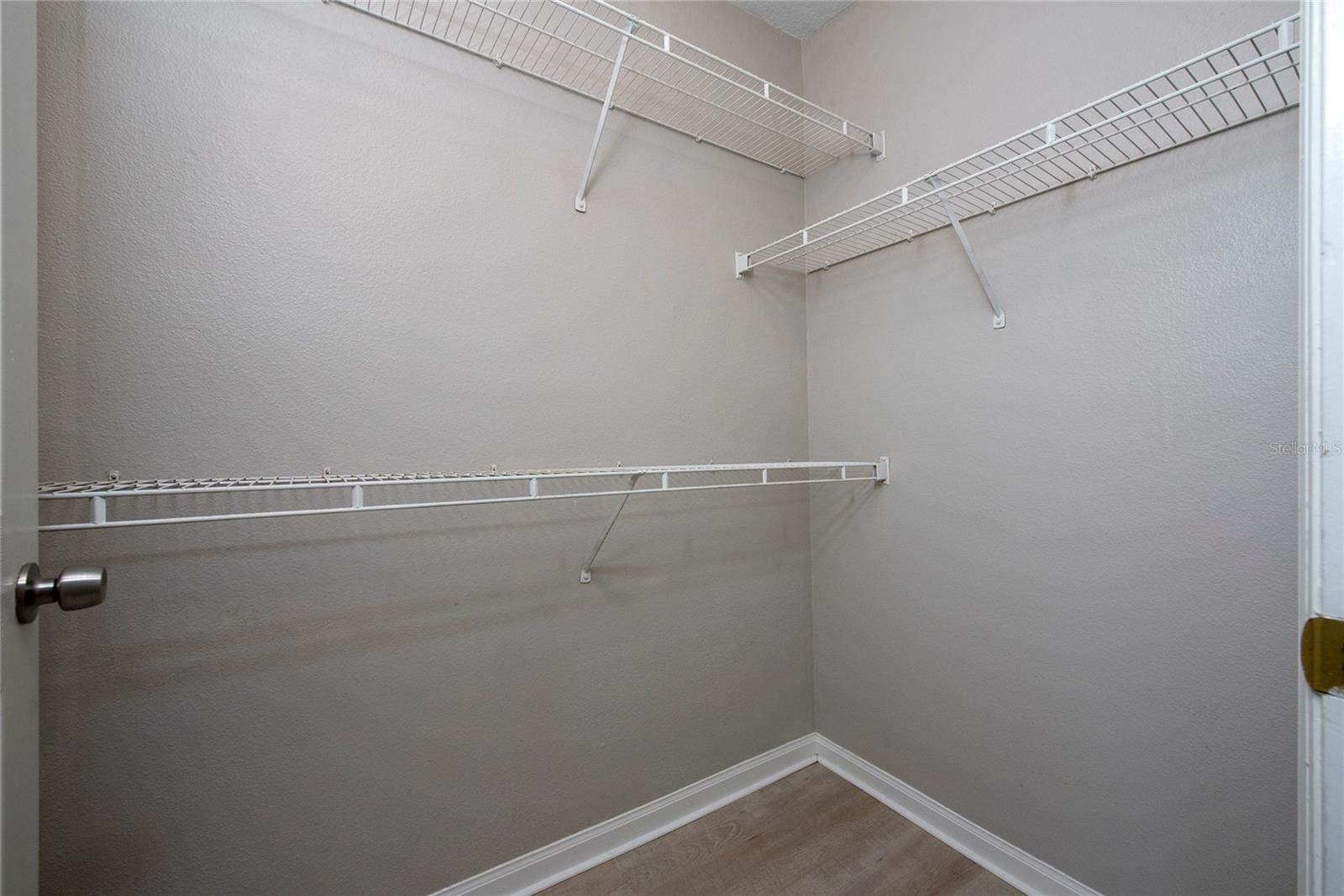 COURTNEY LNDG - Residential