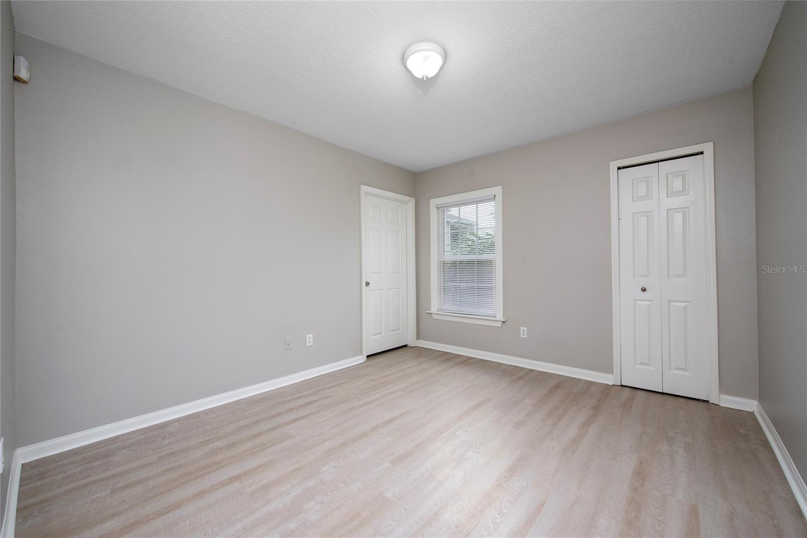 COURTNEY LNDG - Residential