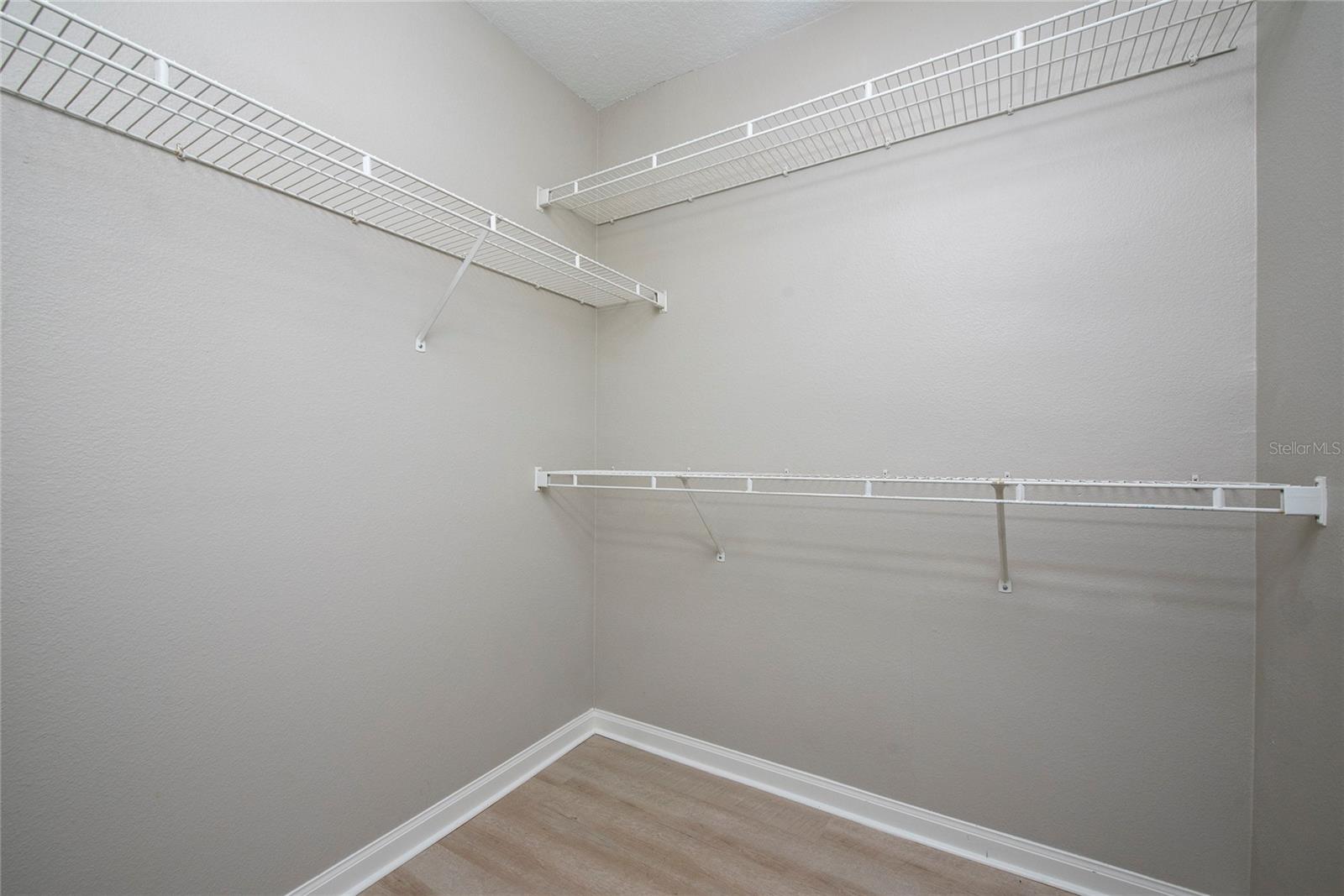 COURTNEY LNDG - Residential