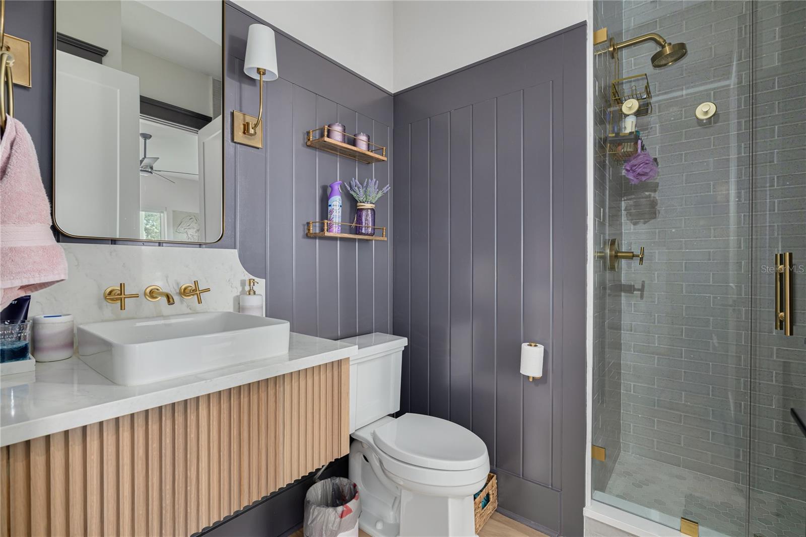 HYDE PARK - Residential