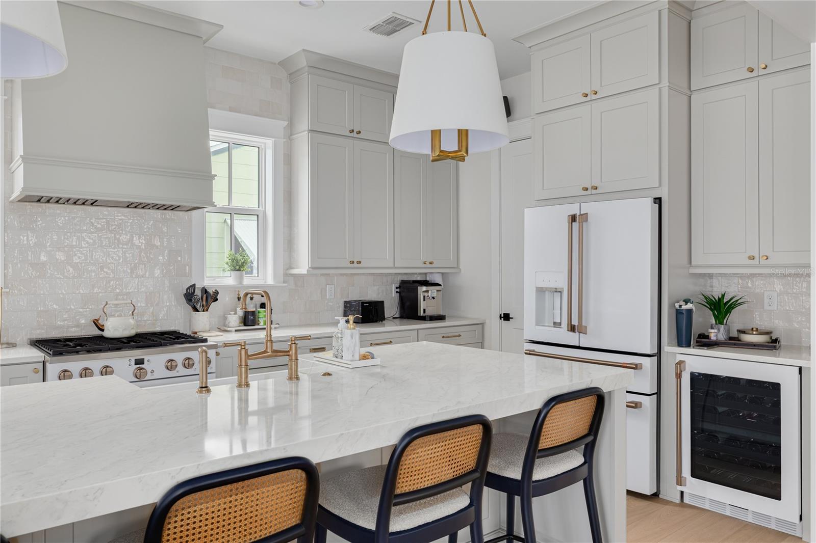 HYDE PARK - Residential