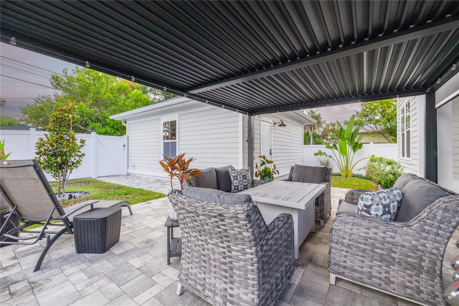 HYDE PARK - Residential