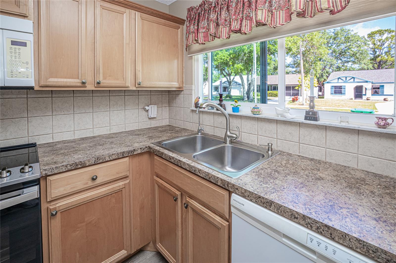 PORT CHARLOTTE SEC 96 01 - Residential