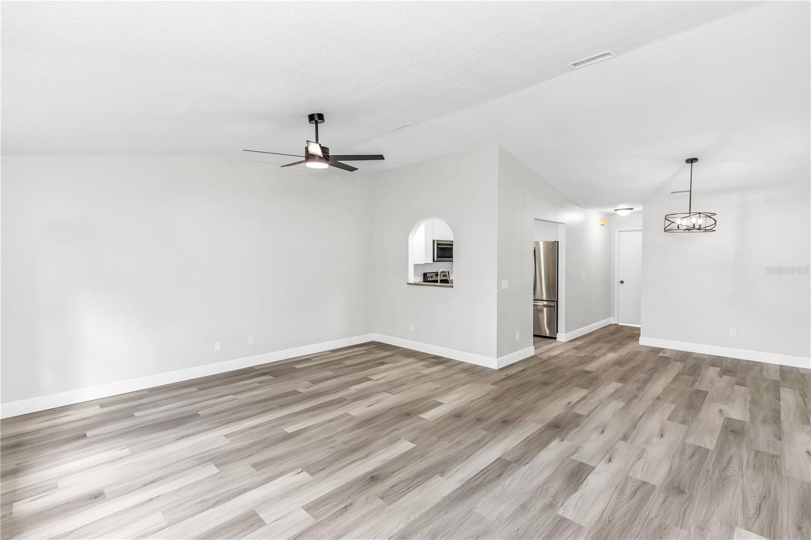 2343 PEAR TREE COURT