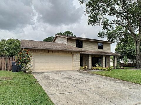 Photo of 15616 Cashmere Lane, Tampa, FL 33624 (MLS # TB8439395)