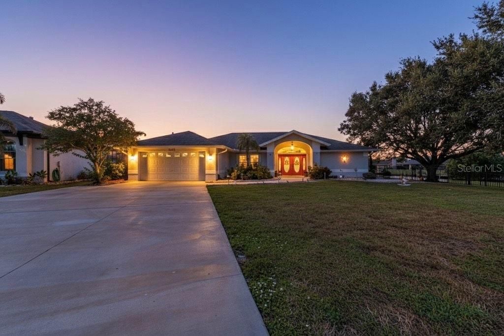 Photo of 19420 Midway Boulevard, Port Charlotte, FL 33948 (MLS # C7515659)