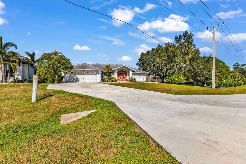 Photo of 19420 Midway Boulevard, Port Charlotte, FL 33948 (MLS # C7515659)