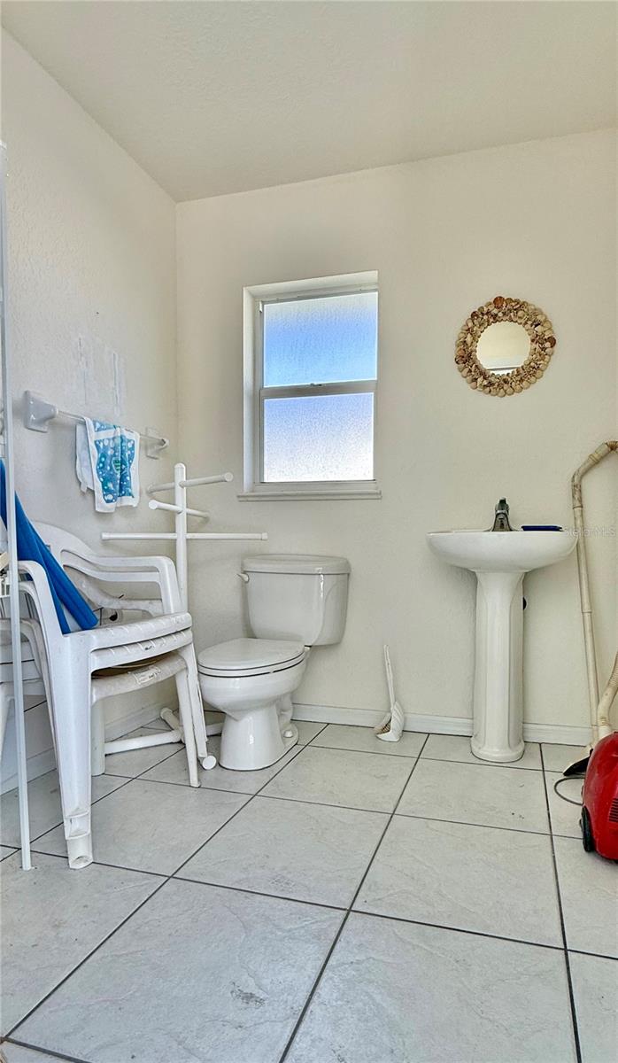 SUN N LAKE - Residential