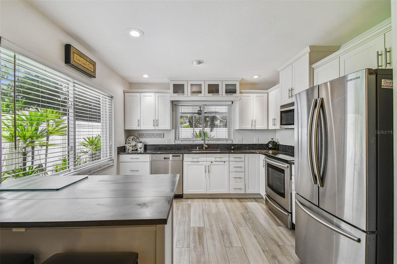 CYPRESS TRACE - Residential