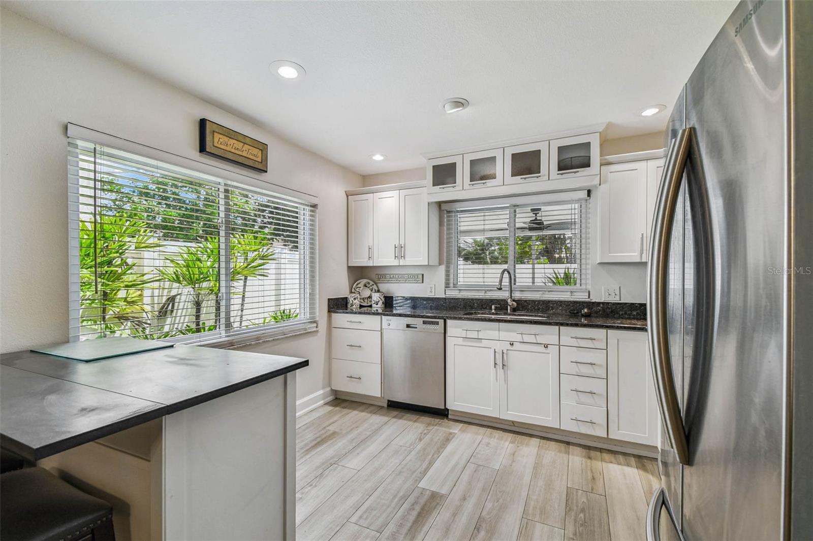 CYPRESS TRACE - Residential