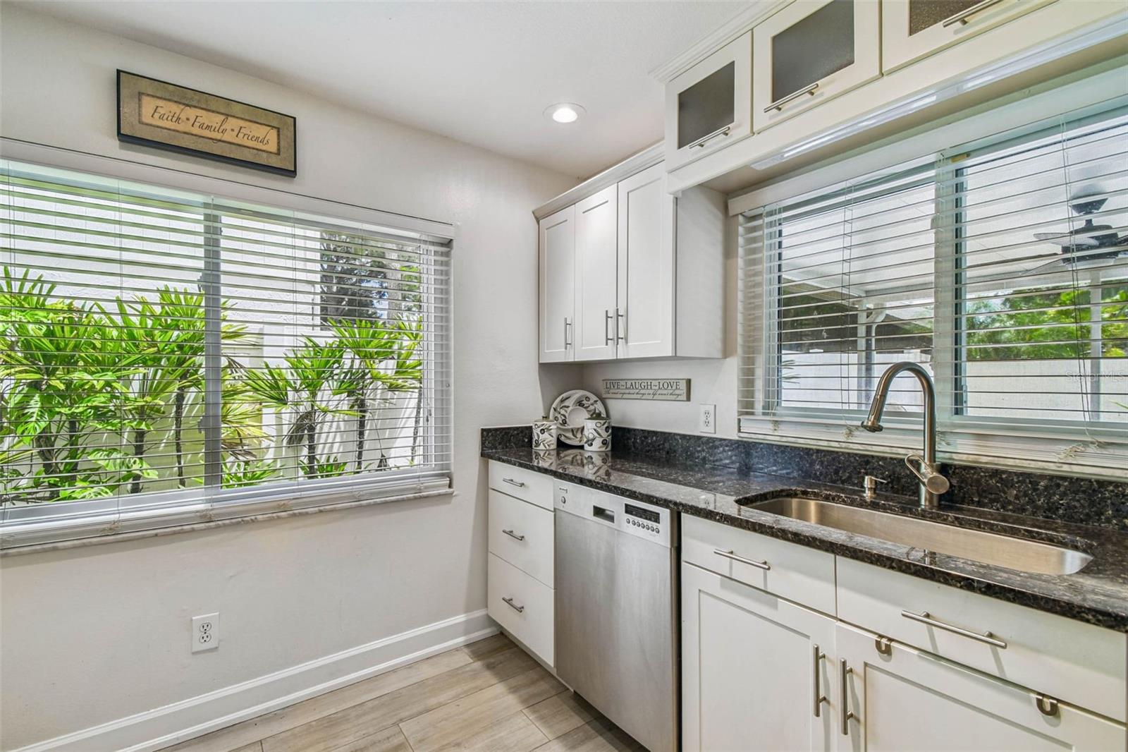 CYPRESS TRACE - Residential