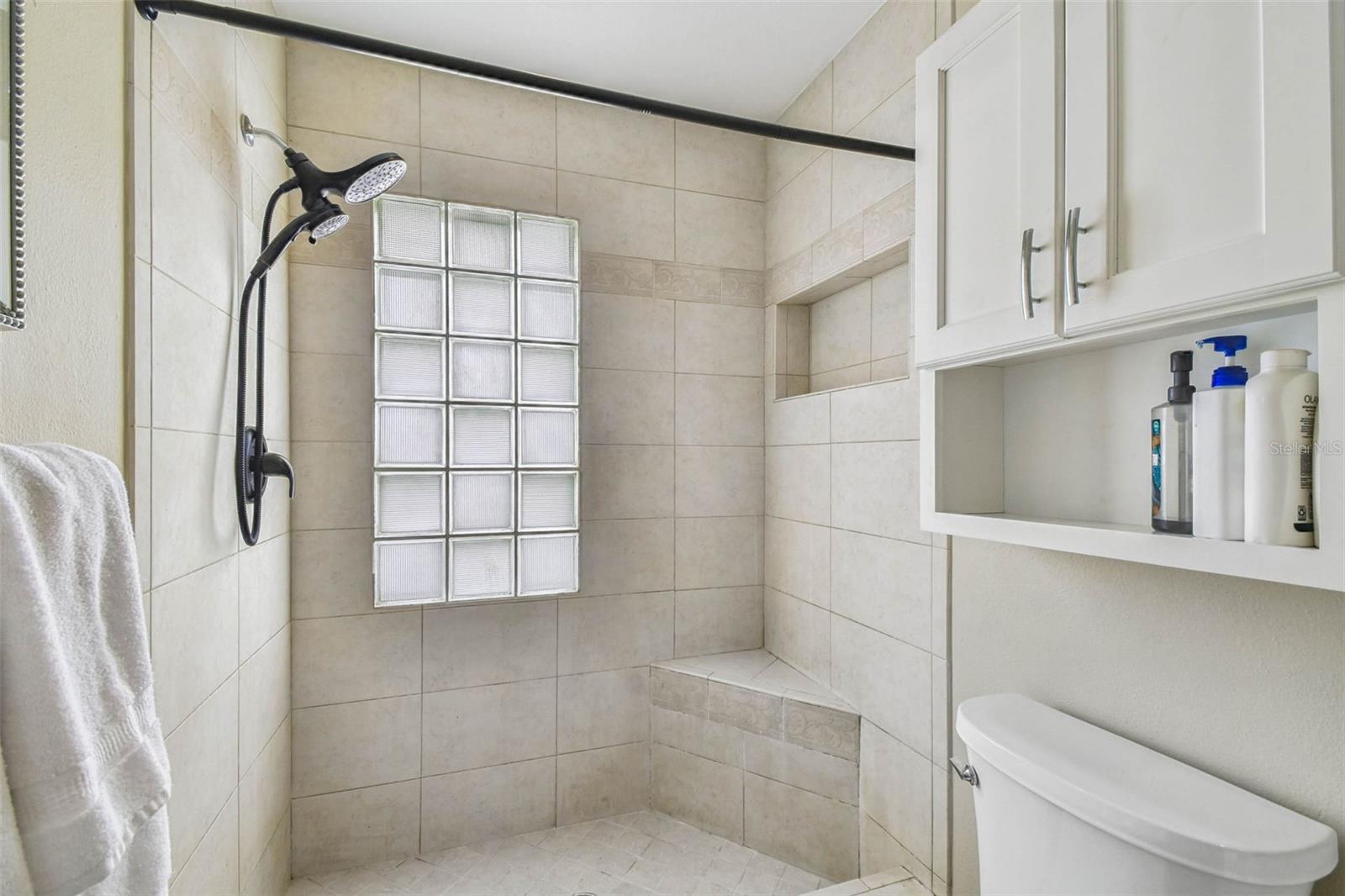 CYPRESS TRACE - Residential