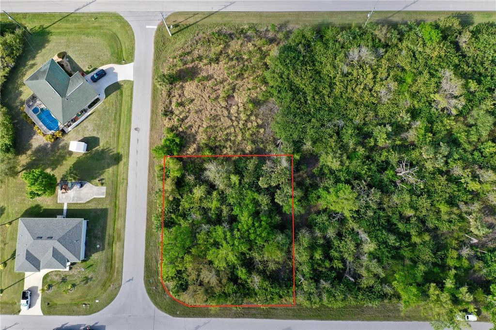 Photo of 14158 Hopewell Avenue, Port Charlotte, FL 33981 (MLS # C7523540)