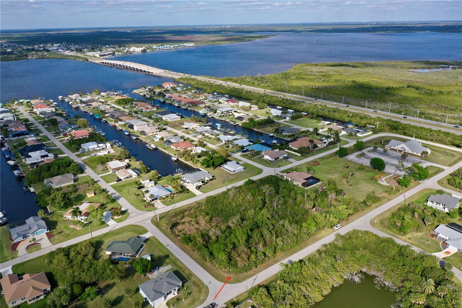 PORT CHARLOTTE SEC 052 - Land