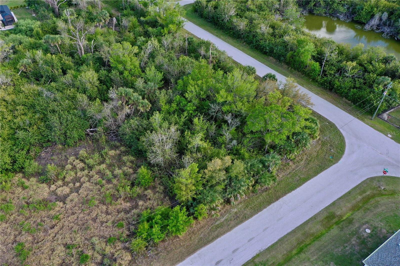 PORT CHARLOTTE SEC 052 - Land