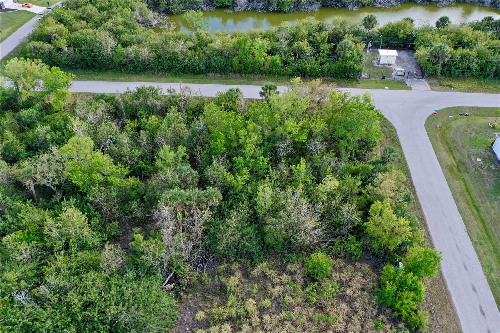 PORT CHARLOTTE SEC 052 - Land