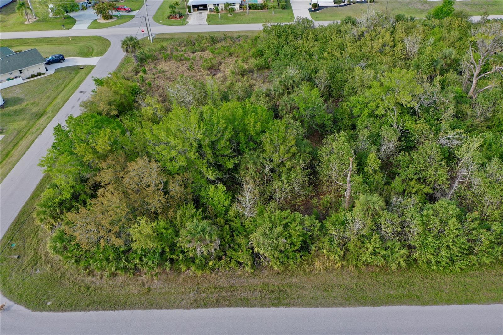 PORT CHARLOTTE SEC 052 - Land