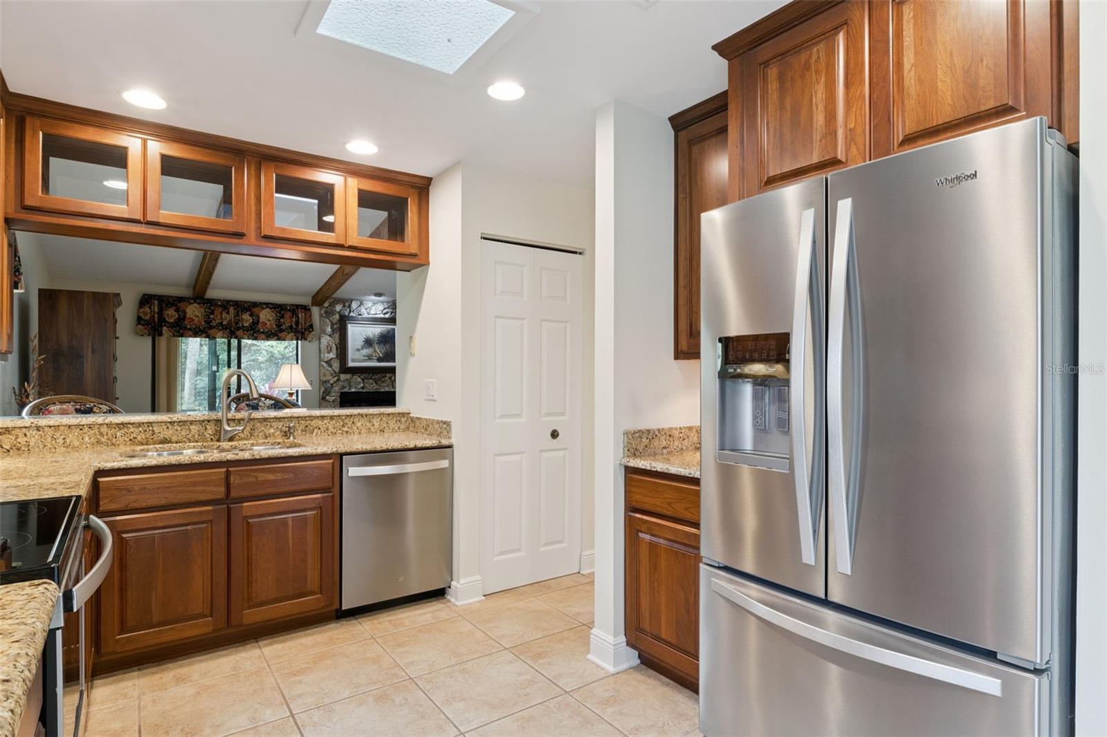 WEDGEWOOD TENNIS VILLAS - Residential