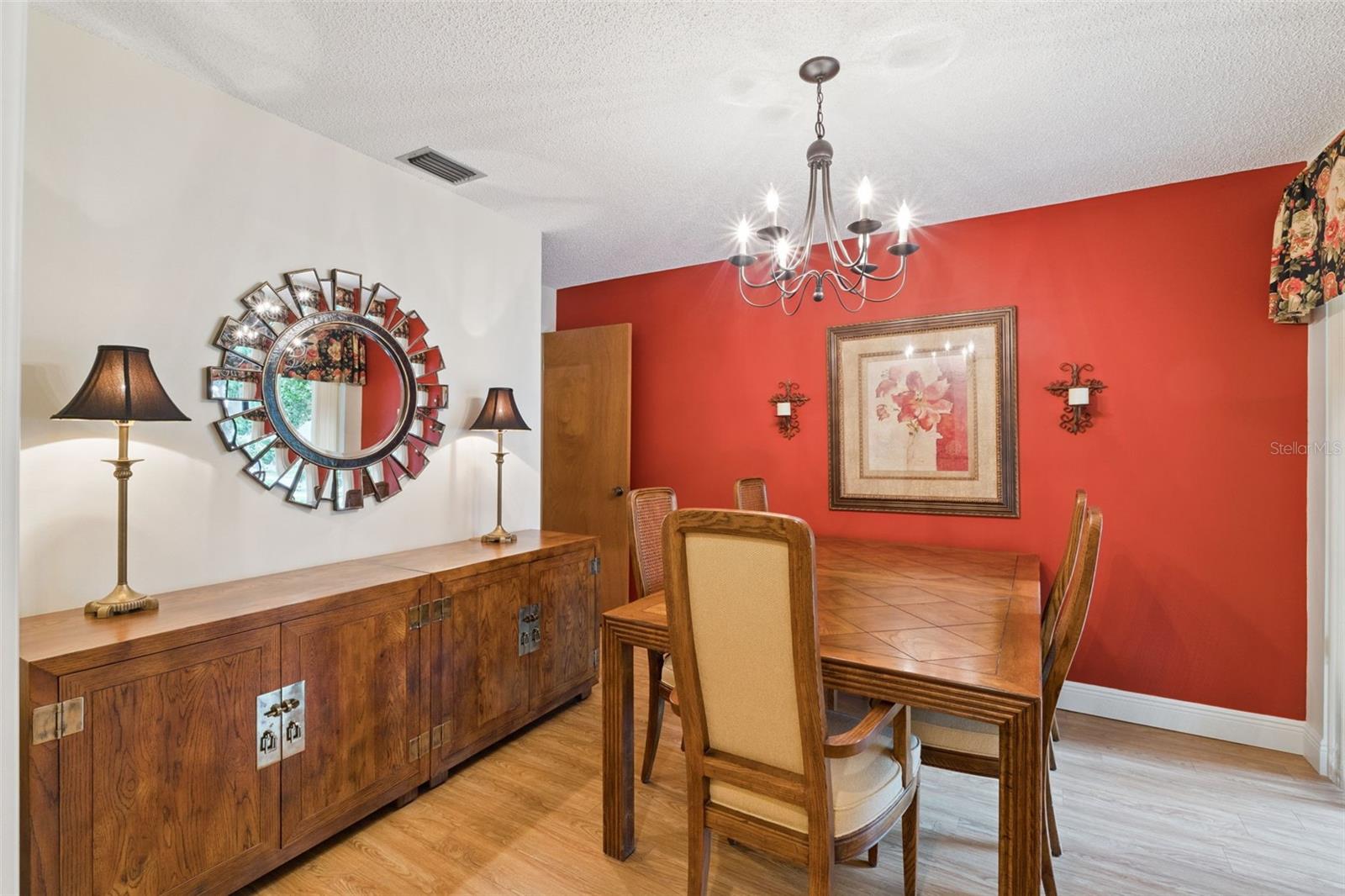 WEDGEWOOD TENNIS VILLAS - Residential