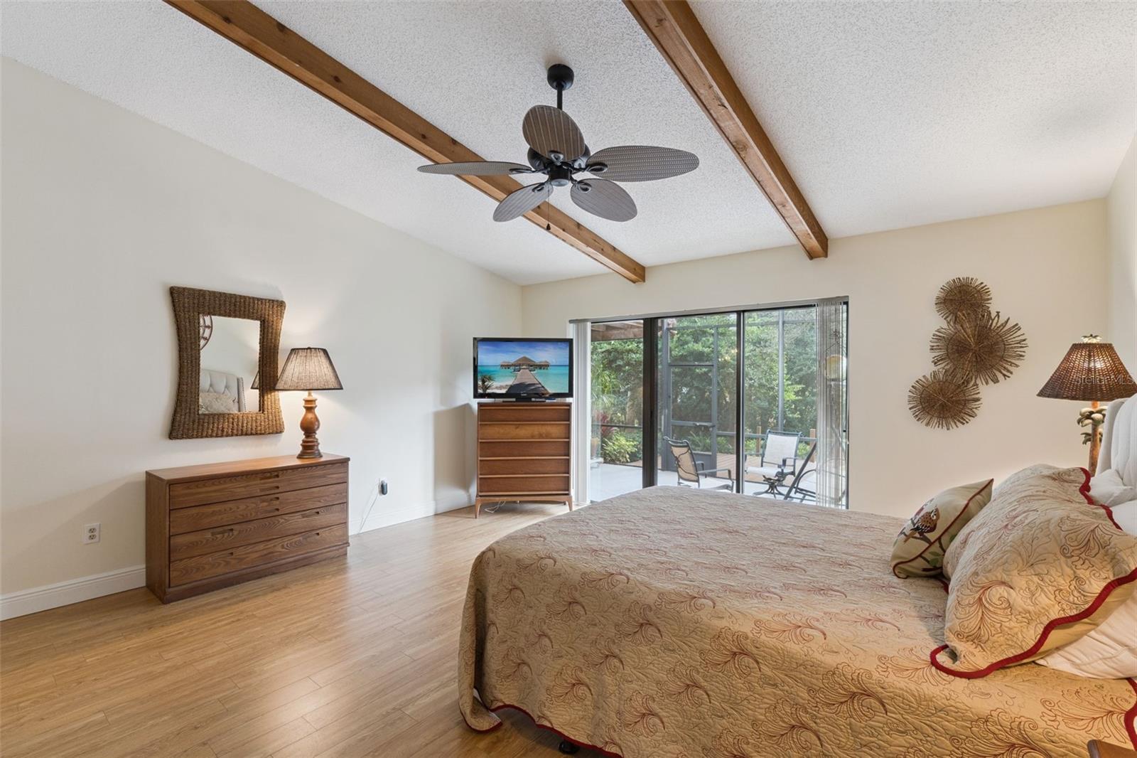 WEDGEWOOD TENNIS VILLAS - Residential