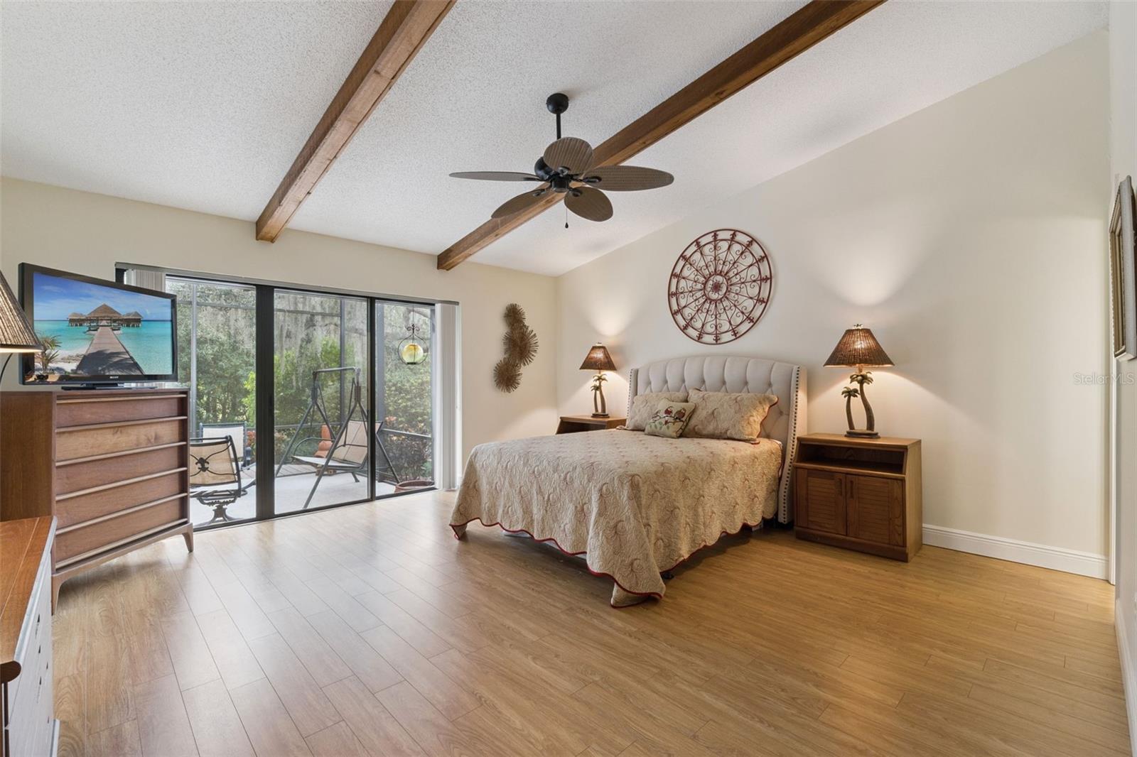 WEDGEWOOD TENNIS VILLAS - Residential