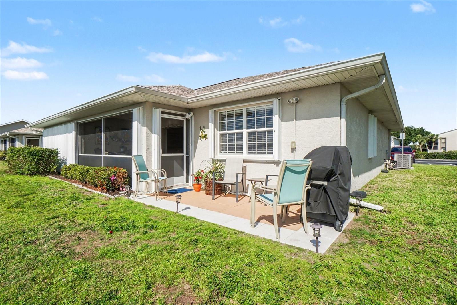 LAKESIDE GARDENS 02 - Residential