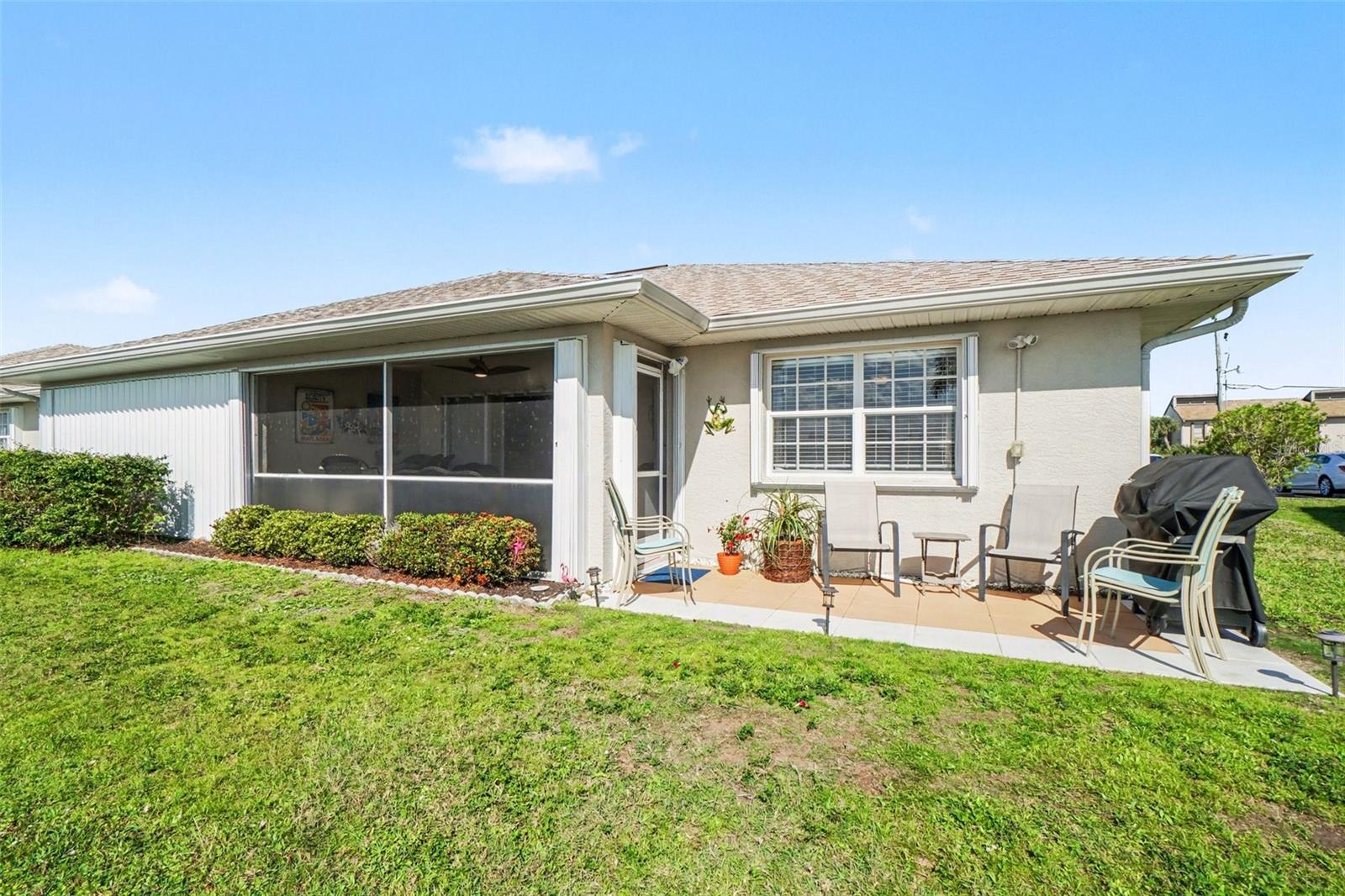 LAKESIDE GARDENS 02 - Residential